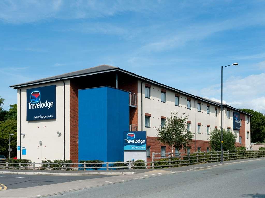 Travelodge Bromborough Port Sunlight Extérieur photo